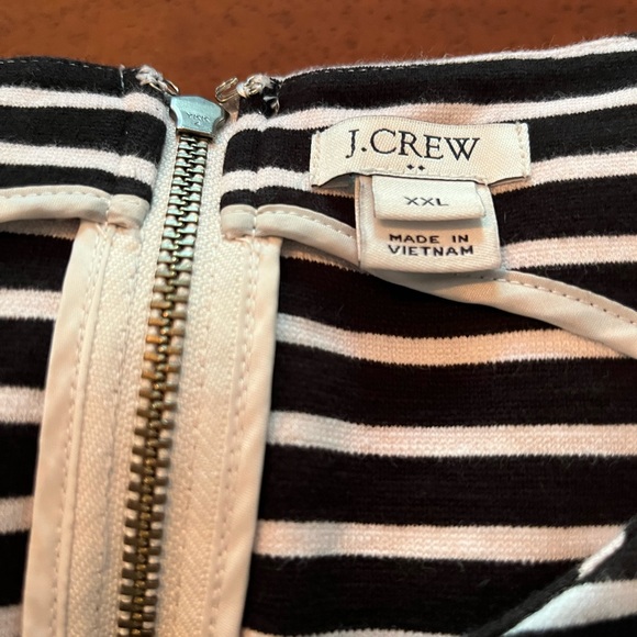 🧡Super Cute JCrew Striped Dress🧡 - Picture 3 of 3